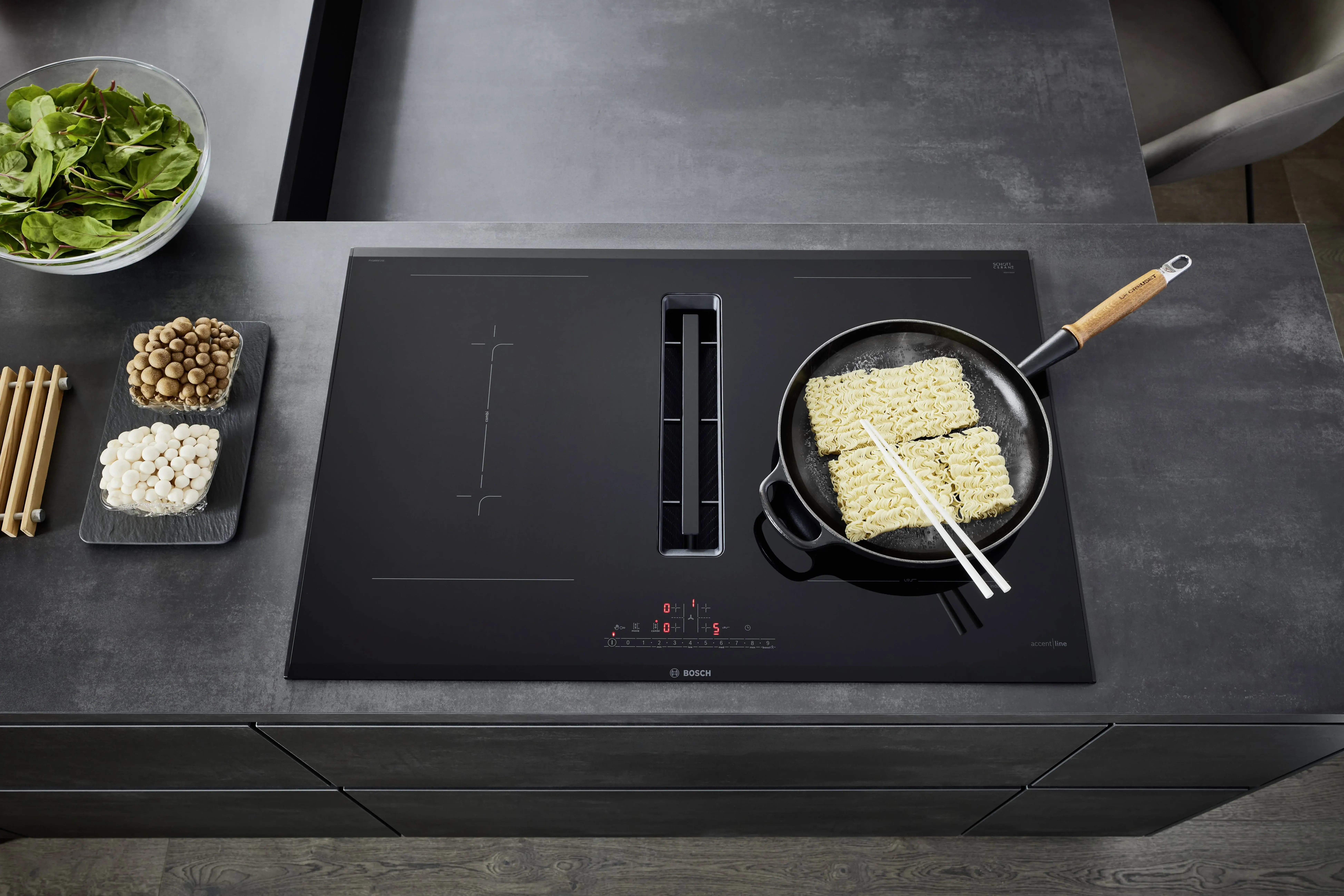 NOBILIA Japandi mit Bosch Geräten - Fokus auf Kochfeld
